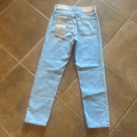 Everlane Denim - NWT EVERLANE The 90s Cheeky Jeans! Size 24